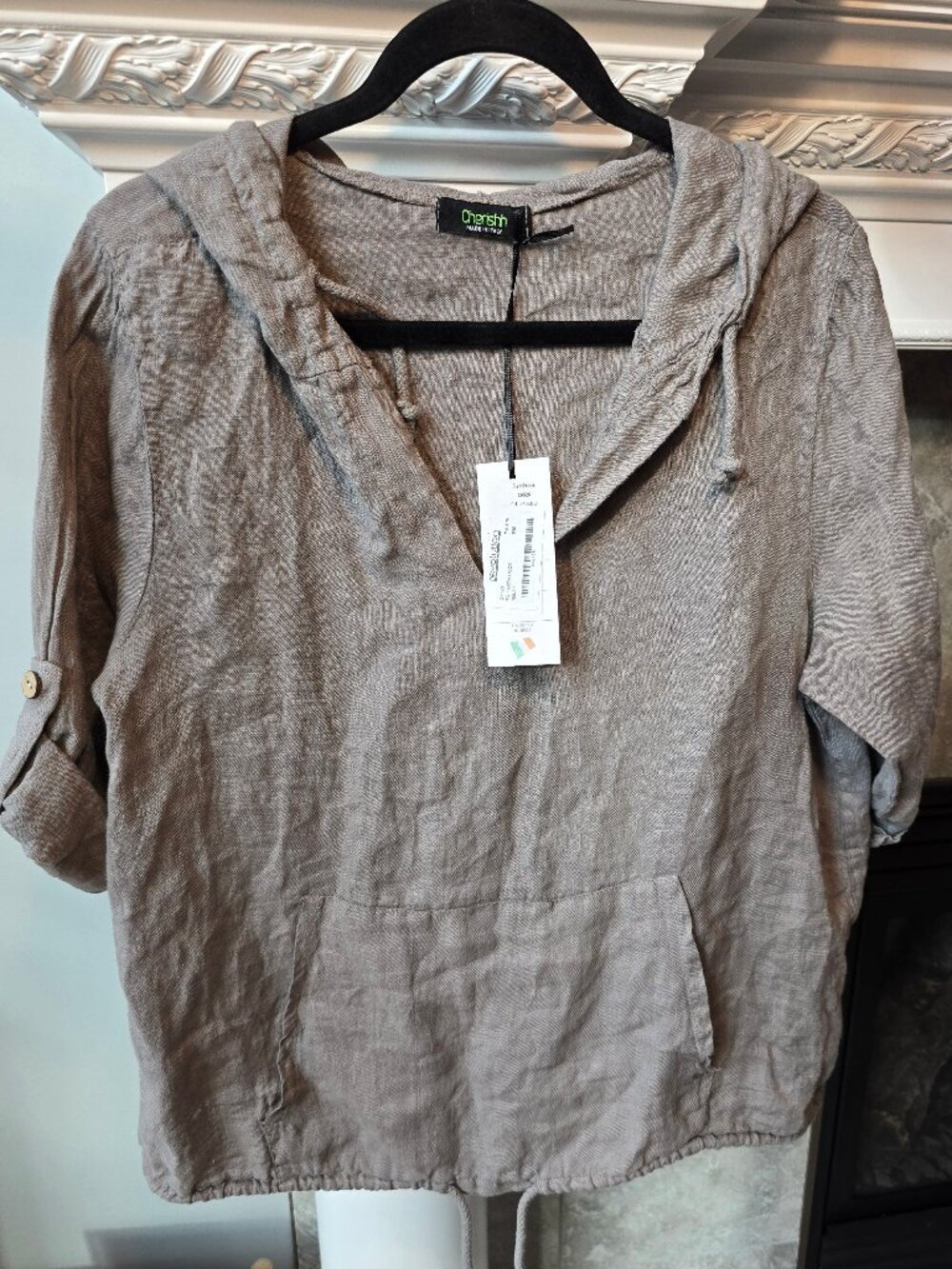 NWT CHERISHH Fine Italian Linen top with hood size small